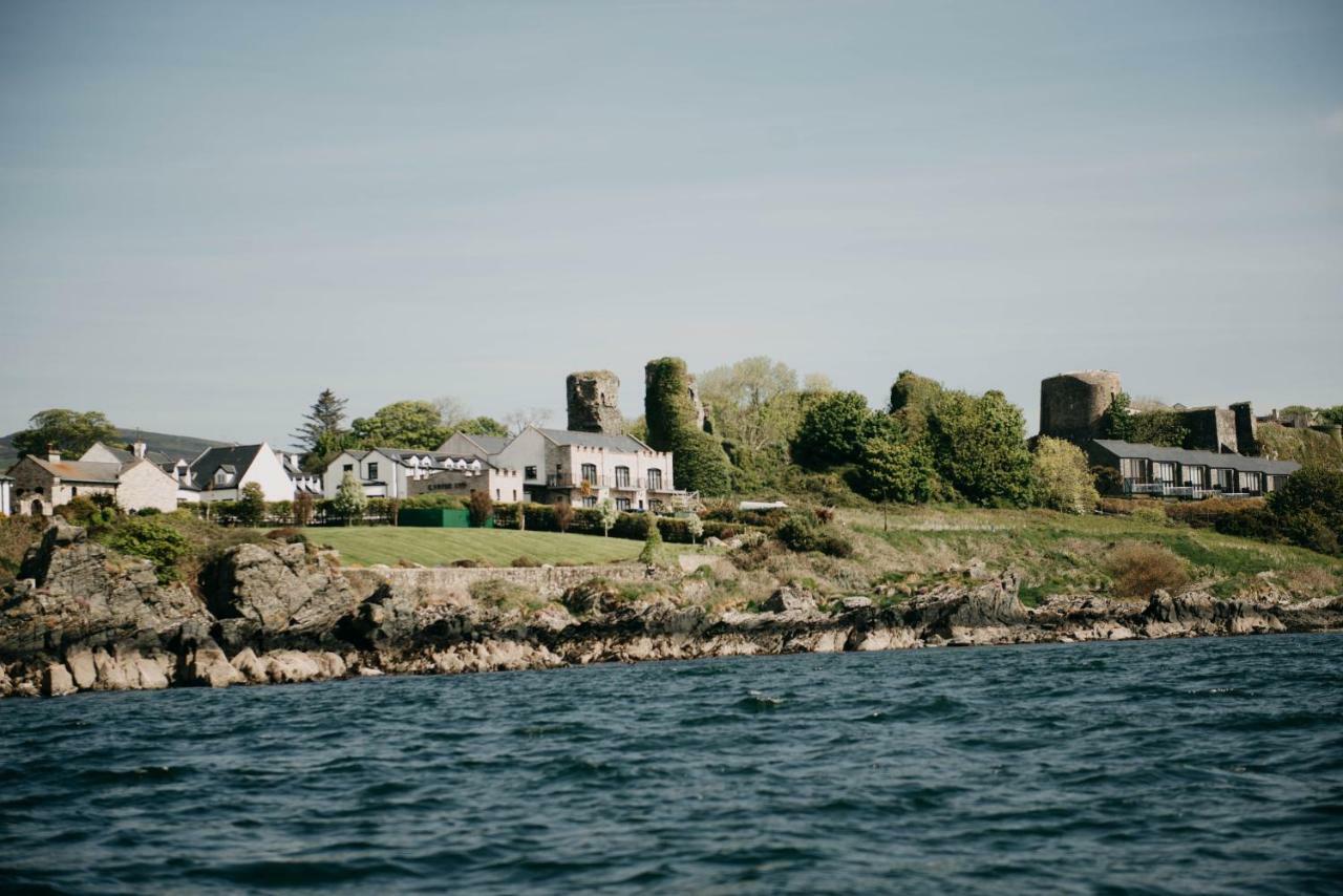 The Castle Inn Restaurant Greencastle  Exterior photo