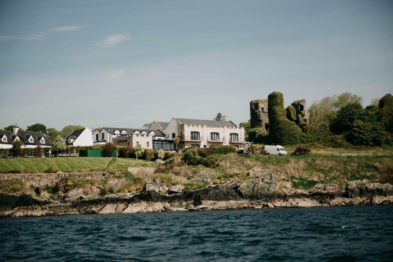 The Castle Inn Restaurant Greencastle  Exterior photo